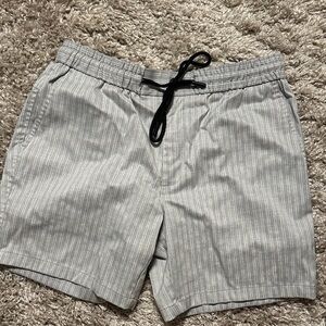 Topman Light Gray Striped Shorts with Black Accents